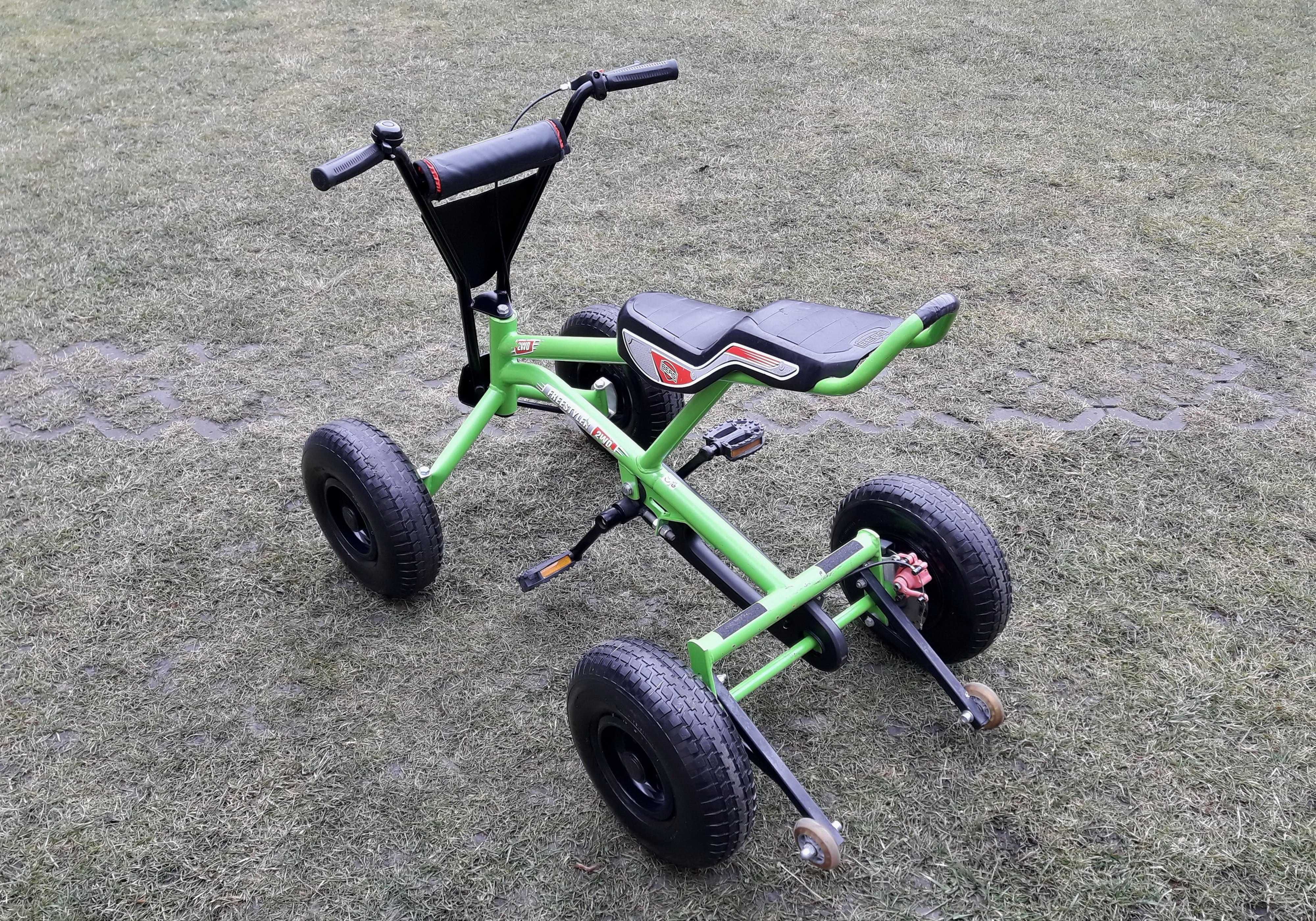 Cart (Kart) cu pedale Berg Freestyler 2WD – verde/roșu