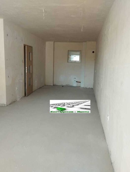 Продава се Двустаен апартамент в Пловдив, Христо Смирненски - 85 кв.м за 1592 €/кв.м - Снимка #3