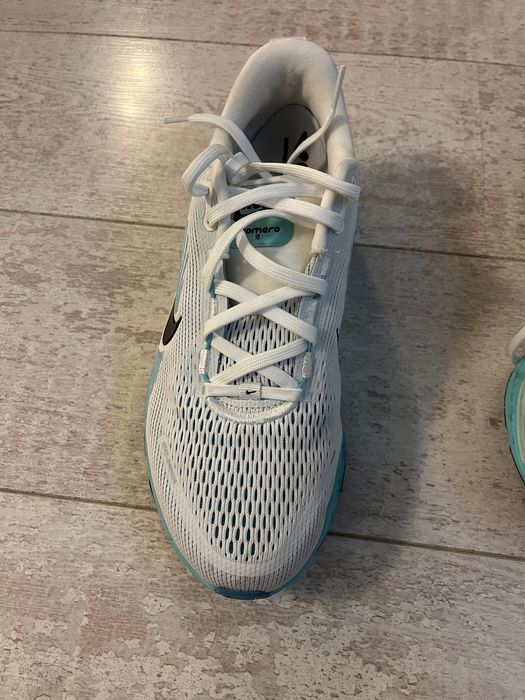 Маратонки Nike Vomero