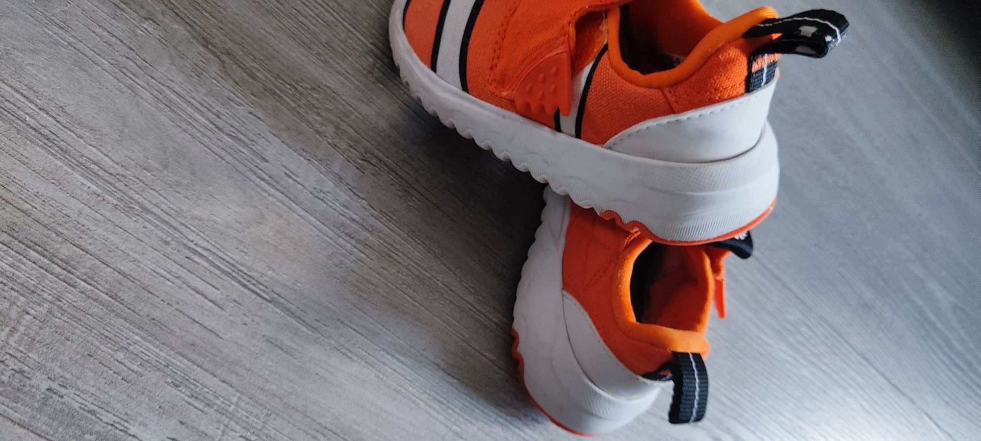 Маратонки  Adidas Disney