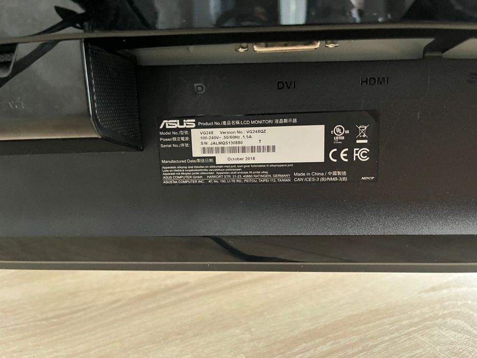 Продам игровой монитор 18-19 годов 144гц