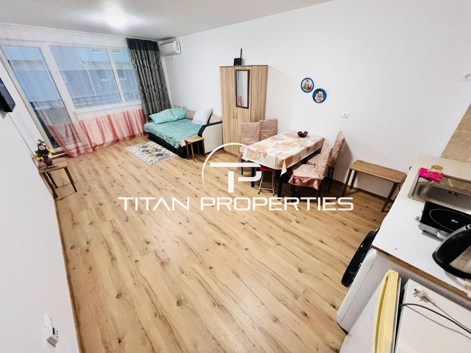 Дава се под наем Едностаен апартамент в Бургас, Меден рудник - зона А - 35 кв.м за 255 € - Снимка #1