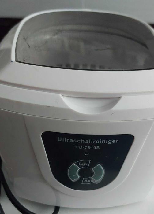 Aparat de curatare cu ultrasunete,pentru ustensile de manichiura,bijut