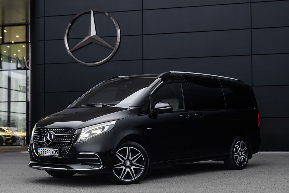 Аренда авто прокат авто с водителем  Mercedes Benz V class Мерседес В