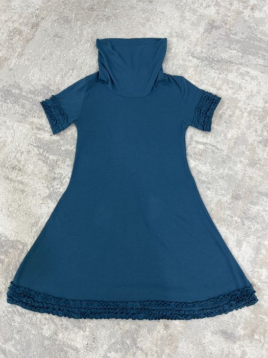 Платья и юбки для женщин и девочек,б/у и новые,состояние очень хорошее