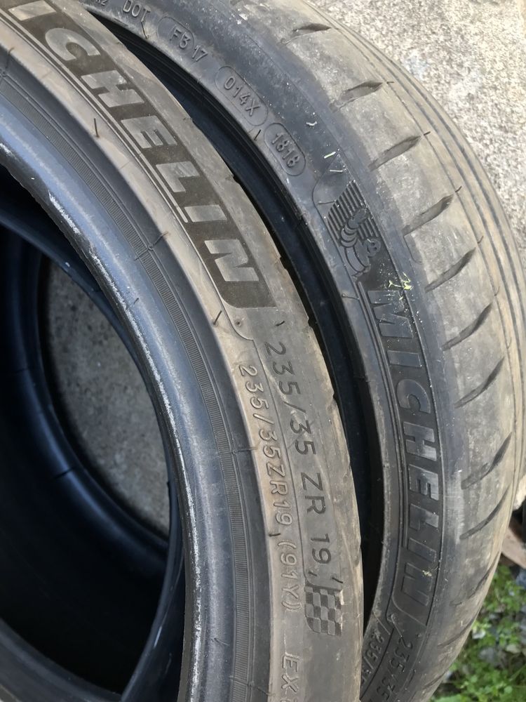 Летни гуми 2бр.235/35R19