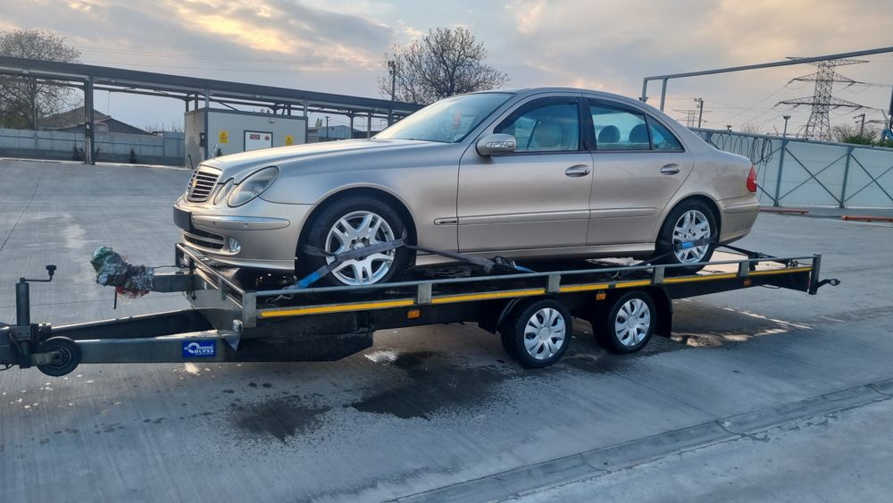 dezmembrez  Mercedes Benz E 320