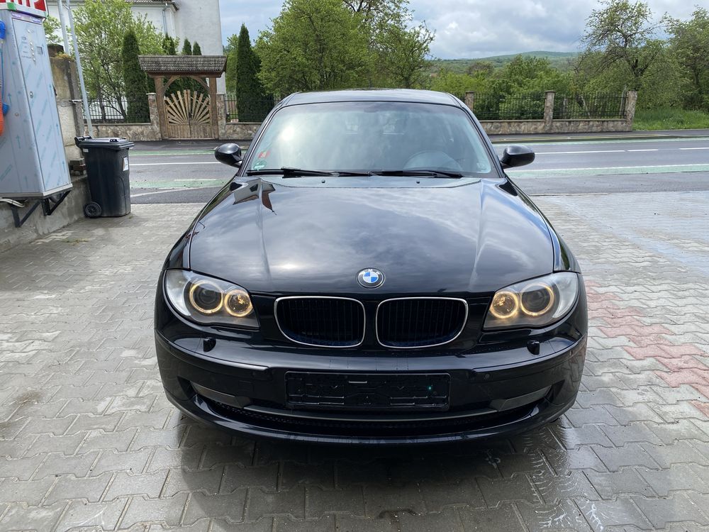 Bmw 120 d/ xenon/distributia schimbata