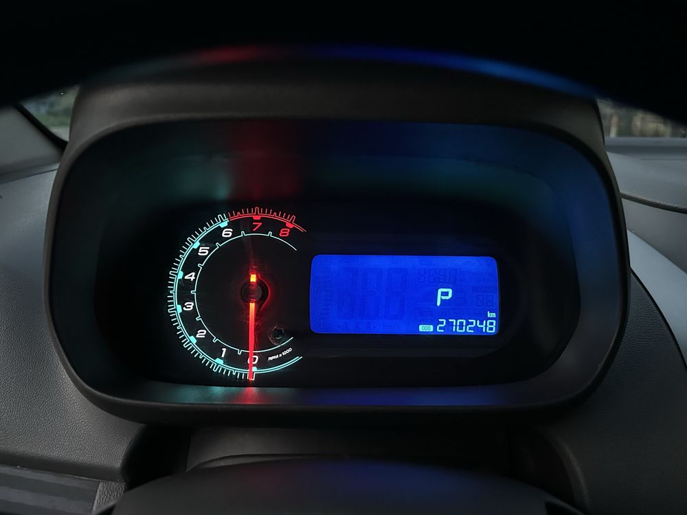 Cobalt 2018 4-pozitsiya Full Avtomat karobka srochna sotiladi