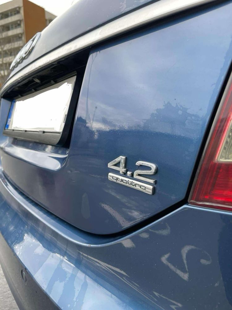 Audi A6 4.2 с Газова Уредба