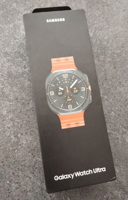 Vând galaxy watch ultra