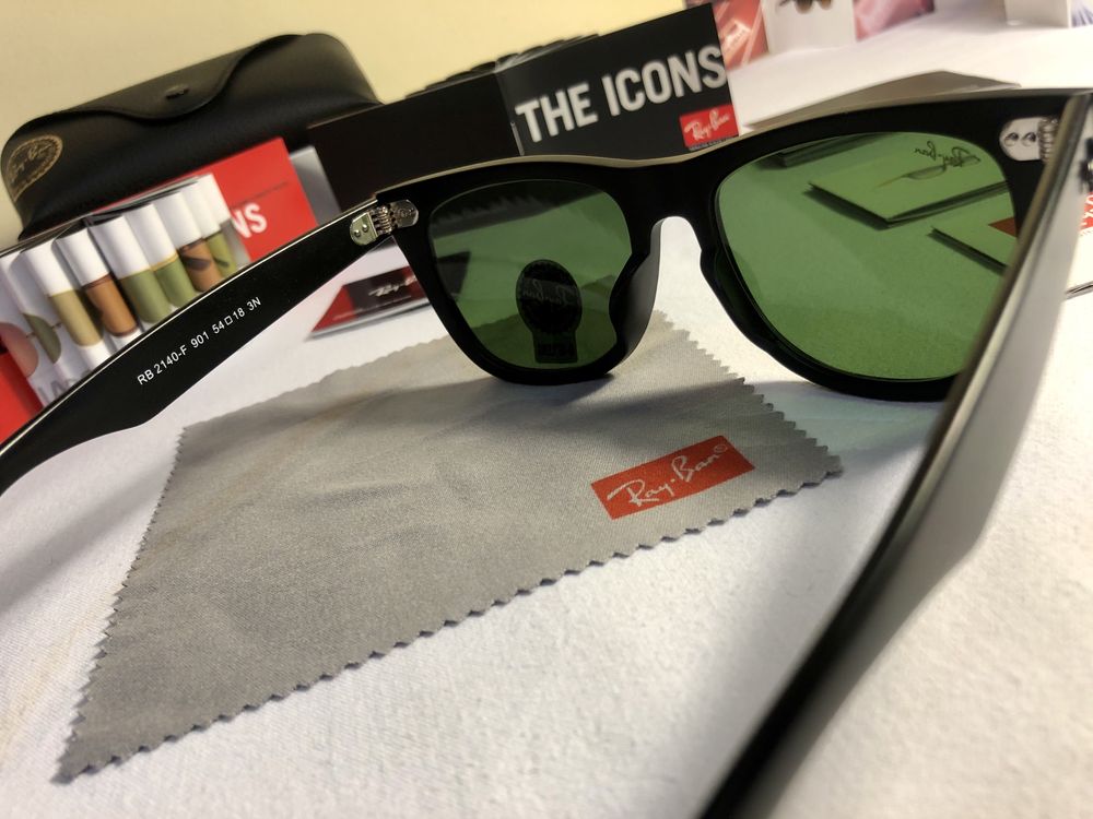 Ray Ban Wayfarer RB 2140