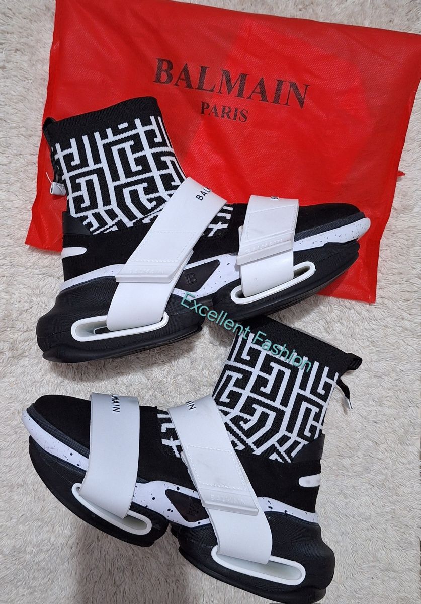 Дамски модел Balmain