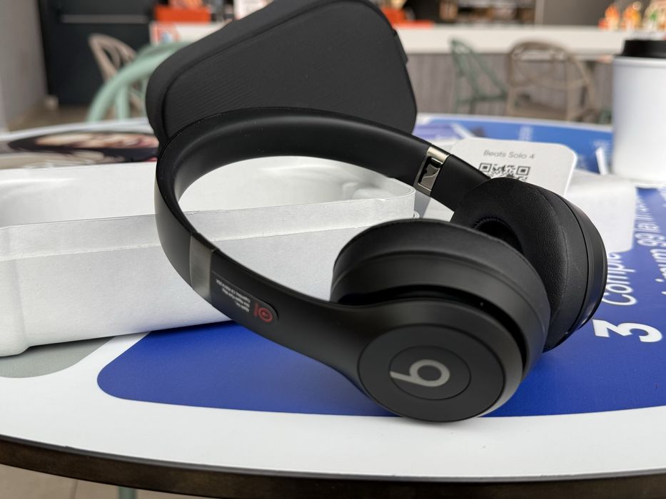 Casti On-Ear Beats Solo 4 Black Matte-Noi-Full Box-Bluetooth-Wireless