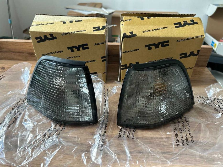 Габариты BMW E36 седан новые тёмные