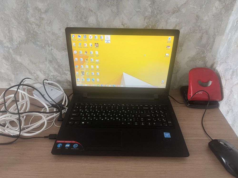 Ноутбук Lenovo в отличном состояний
