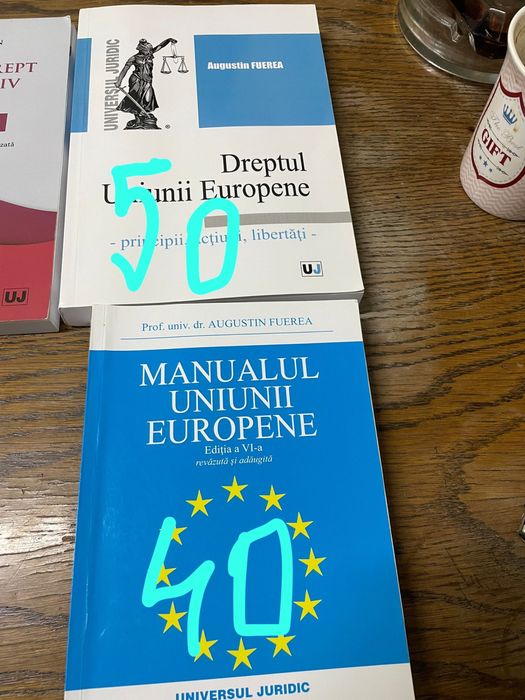Vând cărți de drept