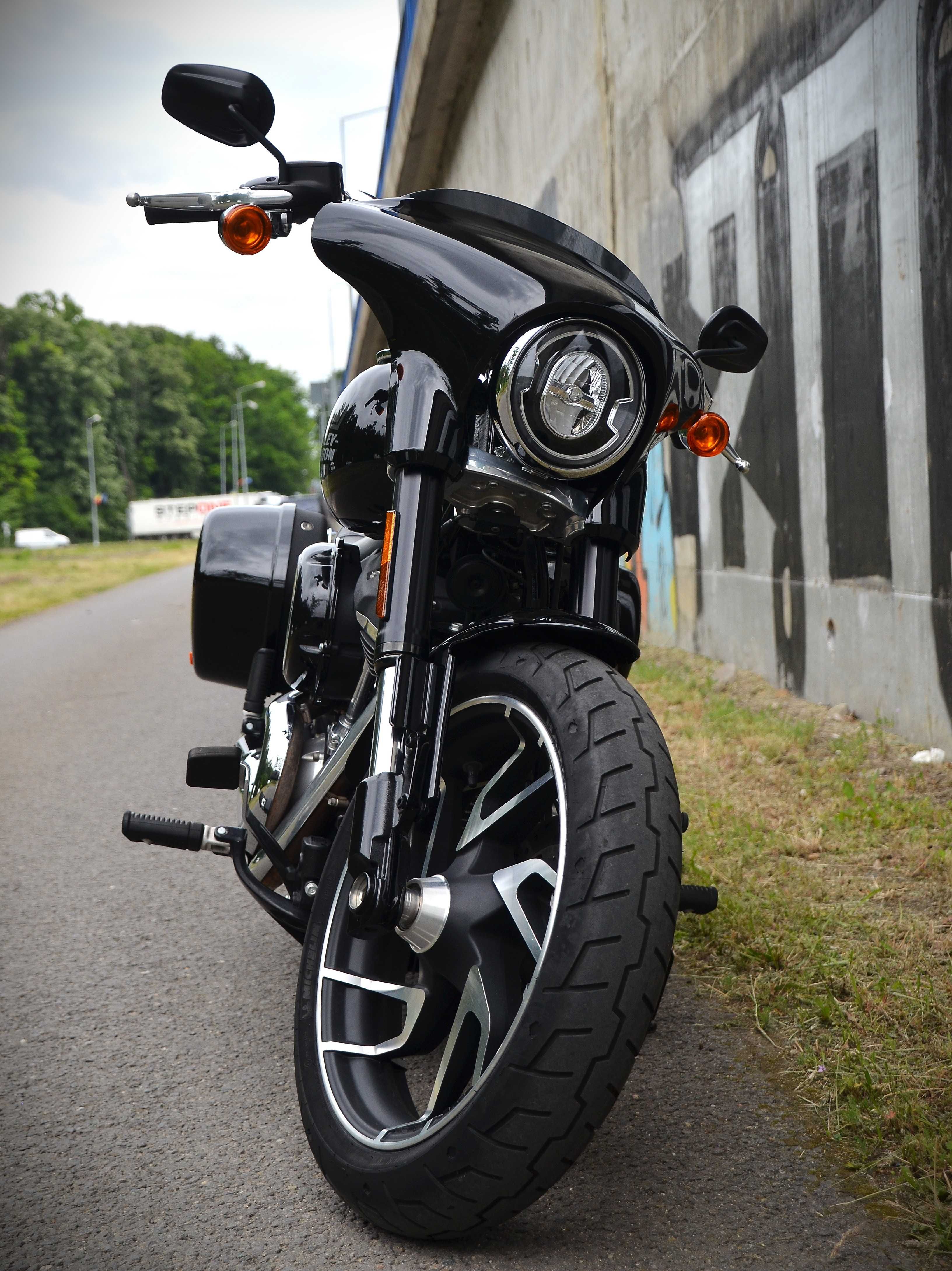 Harley Sport Glide 2022