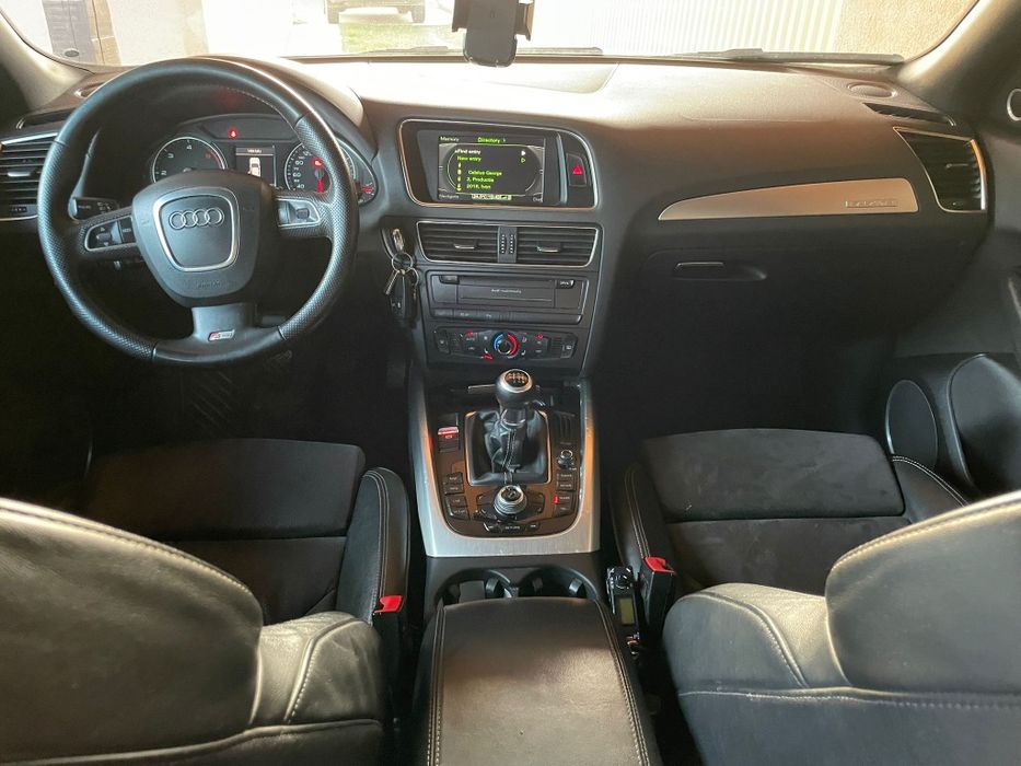 Audi Q5 S.line stare impecabilă proprietar unic în România