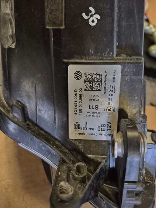 Фарове за Volkswagen Golf 7.5 variant