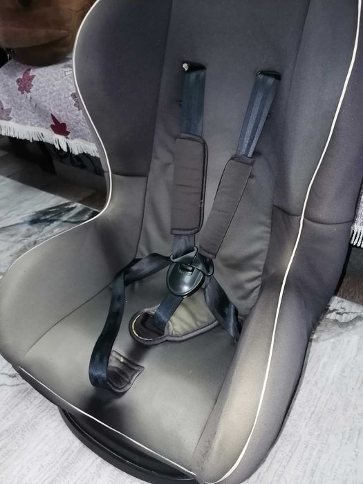 Детское автокресло.