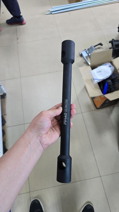 Ключ балонный на газель