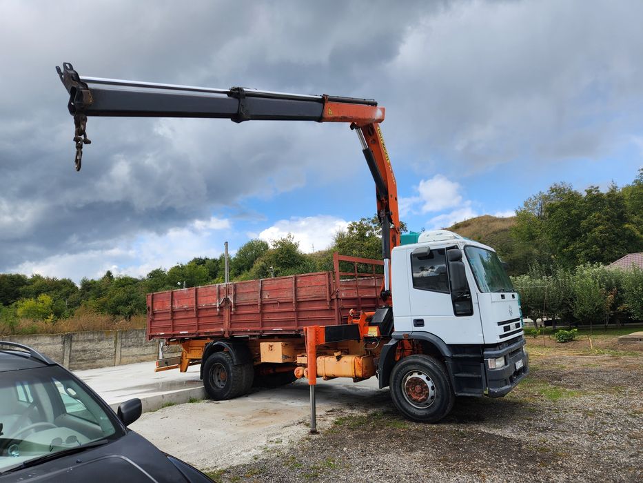 Vand Camion Iveco  u macara si basculabil