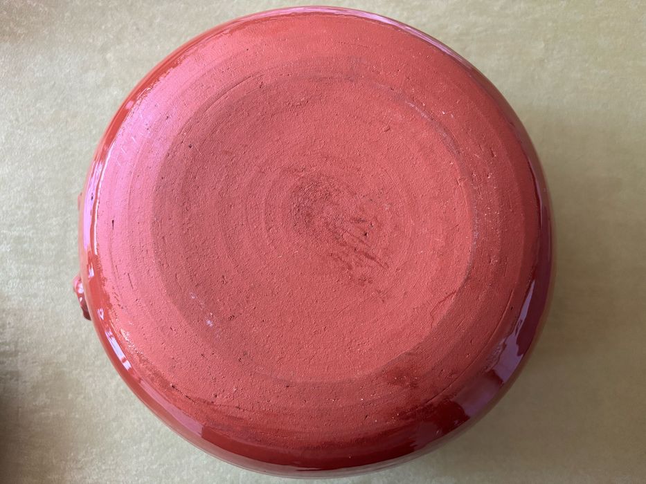 Продавам глинен гювеч