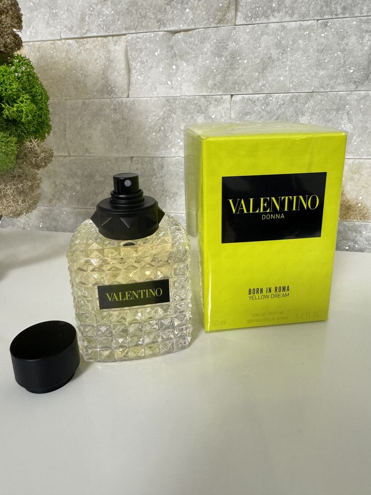 Valentino Born In Roma Yellow Dream, 50ml, SIGILAT, 100% original