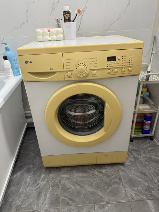 Продам стиральную машину