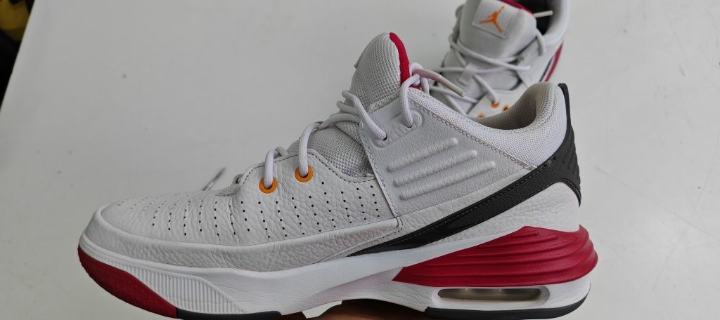 Nike Air Jordan Aura 5 44.5