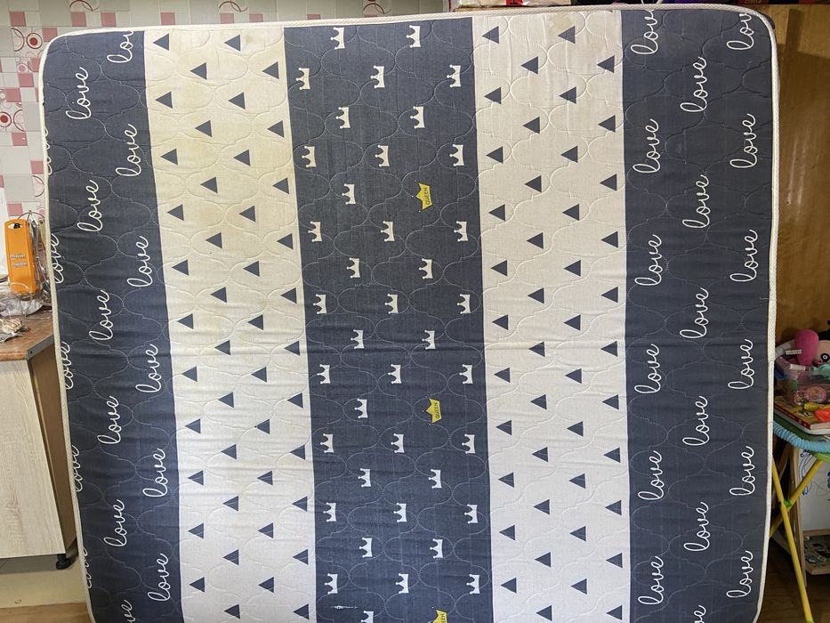 Отдам матрас бесплатно