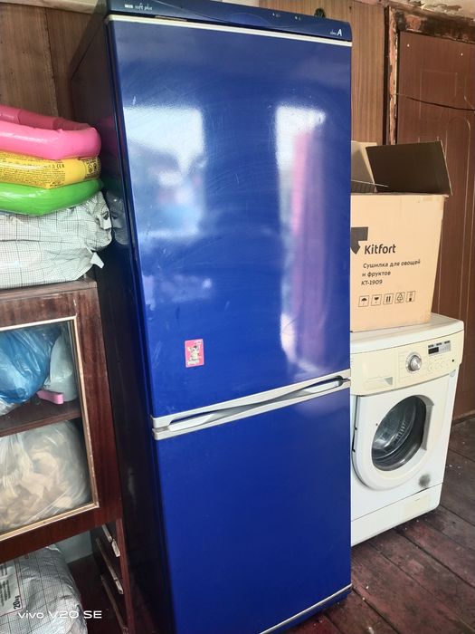 Холодильник  Snaige б/у