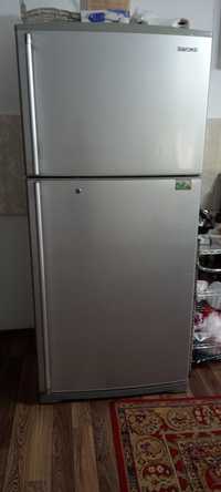 Продам холодильник в идеальном состоянии
