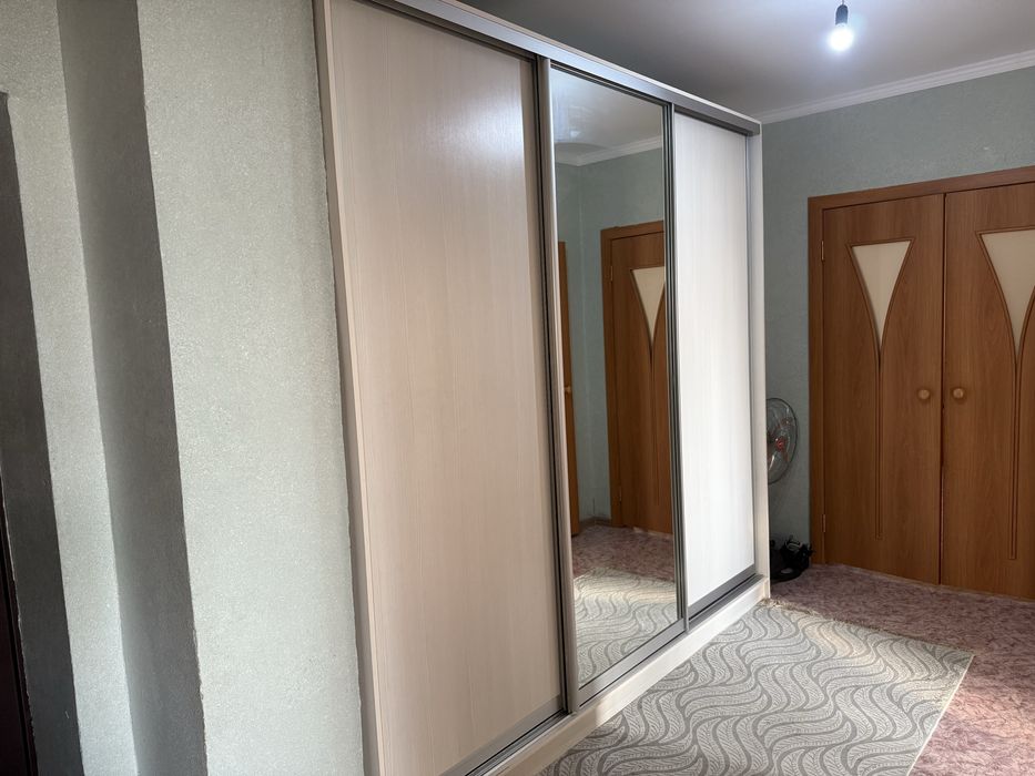 Шкаф купе продам