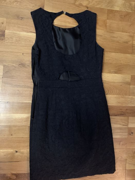 Черна официална рокля