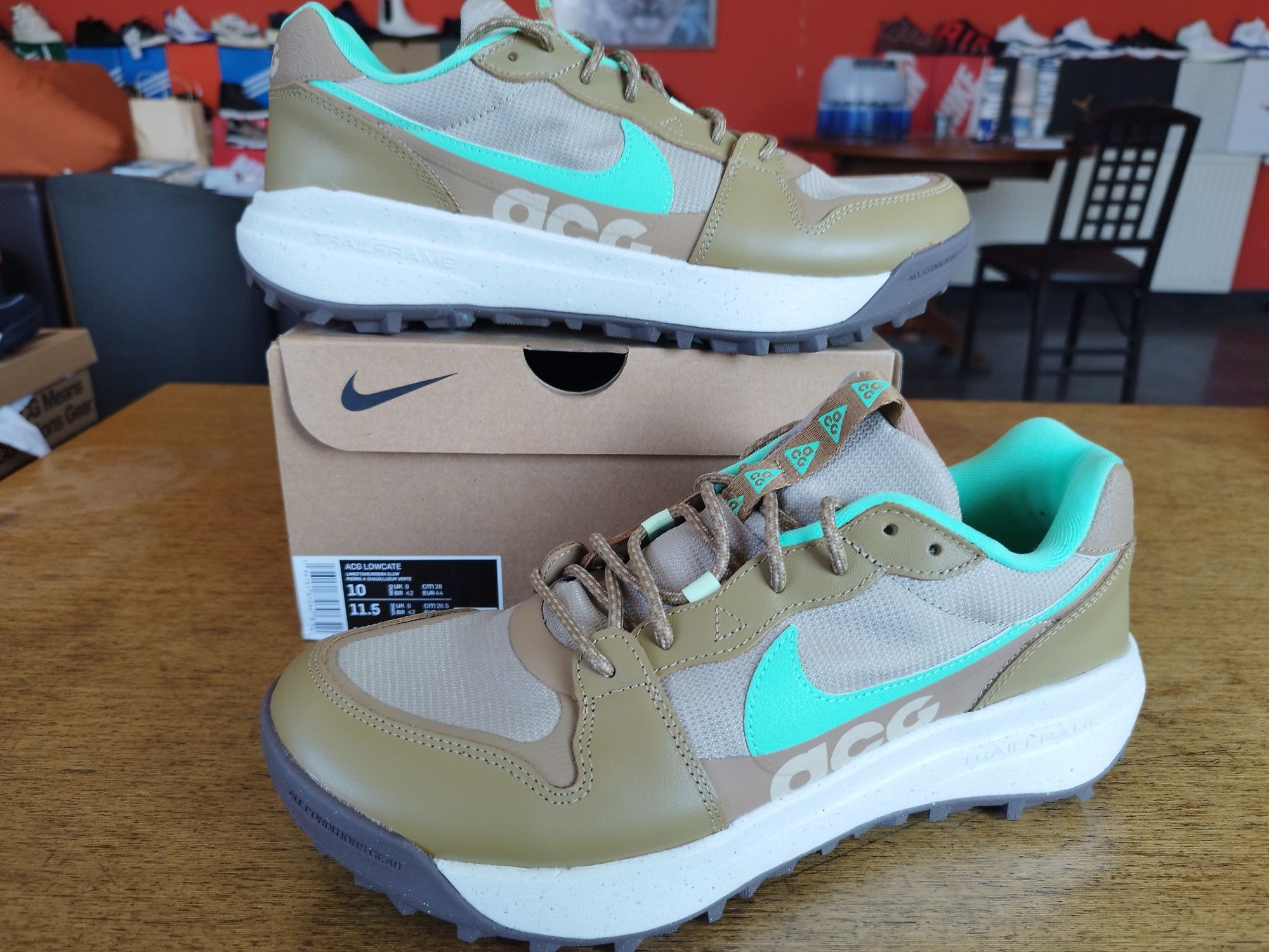 Nike ACG Lowcate limestone 44 100% original
Изкл