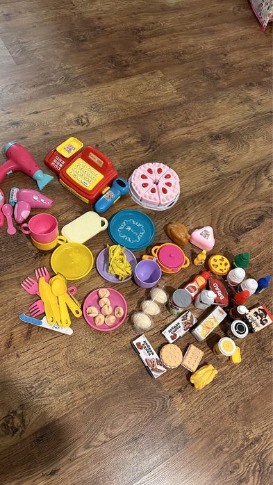 Касса и посуда детская