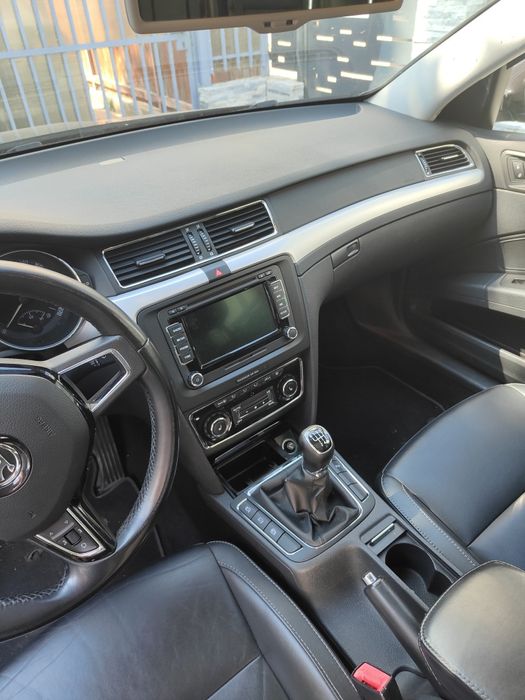 Skoda Superb 2 Fl 2015 139.000 km 1.6tdi