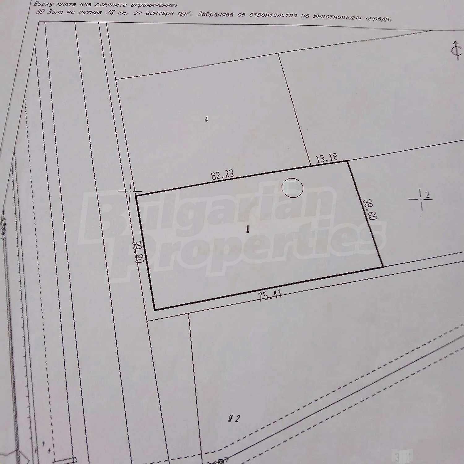 Продавам парцел 3дка,с 40м.лице на главната на входа на Ст.Загора.