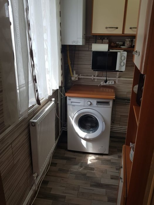 Vând Apartament cu 2 camere recent renovat Dej str Aurora 4.