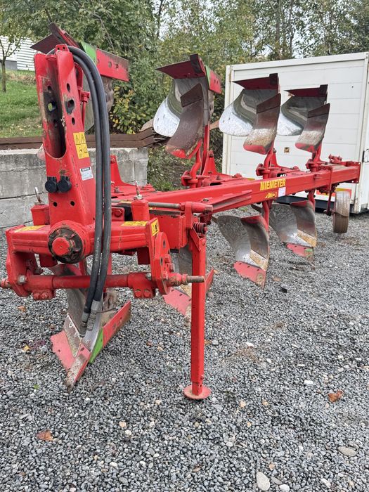 Plug marca NIEMEYER DELTA 2 cu 3+1 ,Lemken OPAL