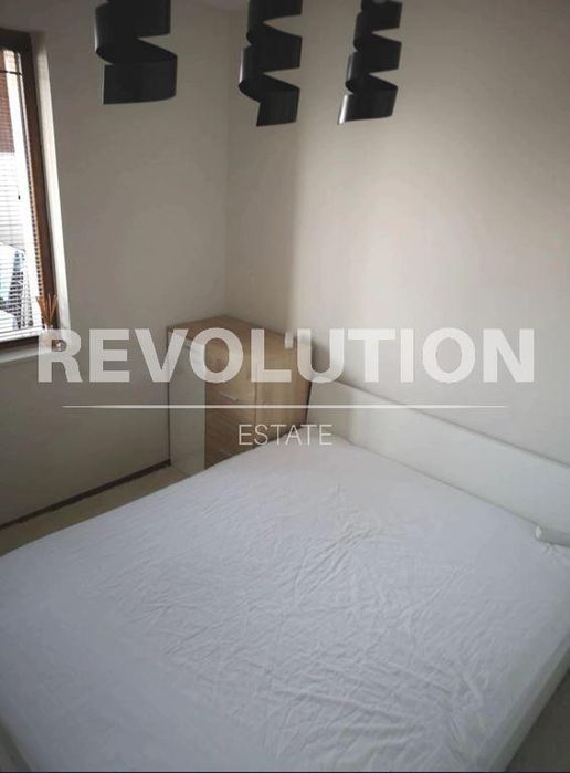 Дава се под наем Двустаен апартамент в Варна, Зимно кино Тракия - 55 кв.м за 400 € - Снимка #4