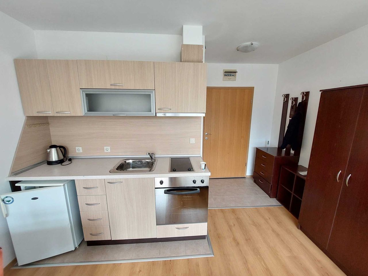 Продава се Едностаен апартамент в Разлог - 35 кв.м за 886 €/кв.м - Снимка #4