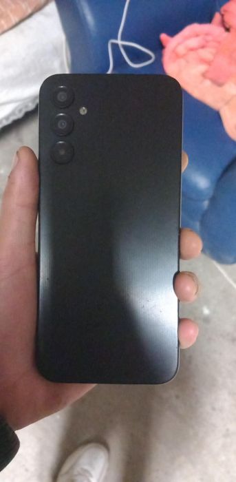 Vând sau schimb un samsung galaxy a14