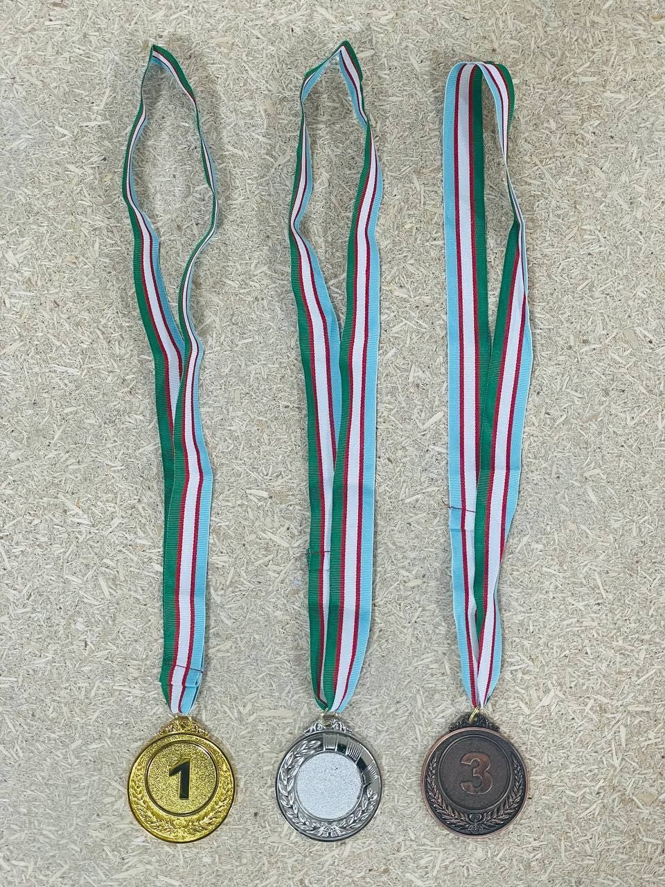 Медали от первых рук
