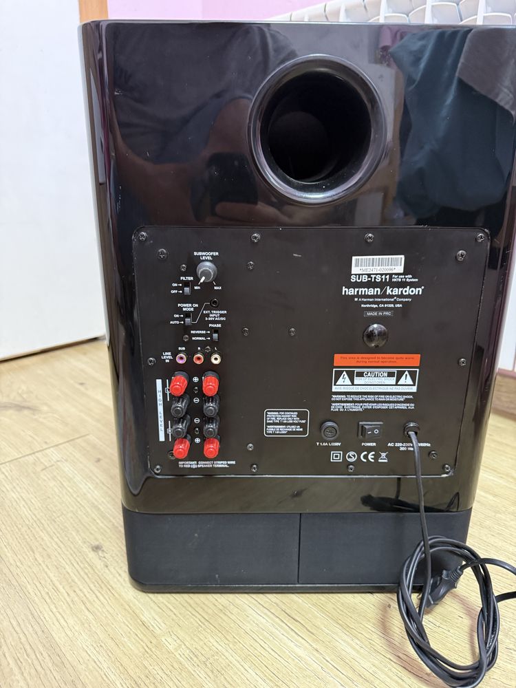 Като нов Harman Kardon Мощен Subwoofer TS11