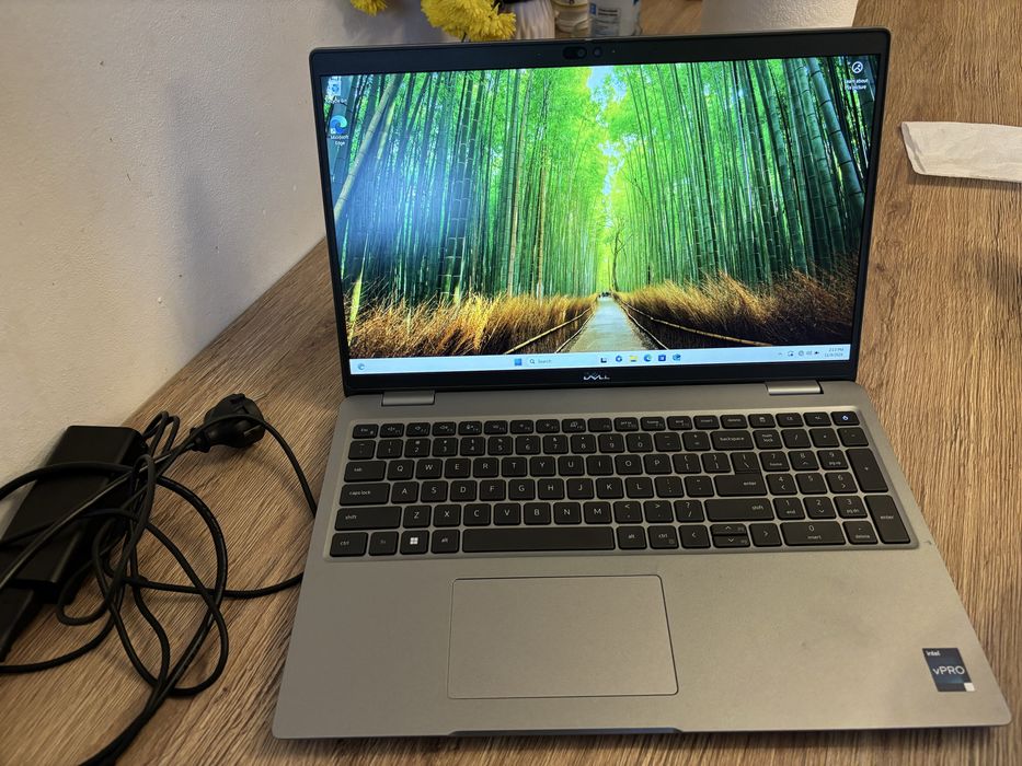 Laptop DELL Latitude 5540 i7-1365U