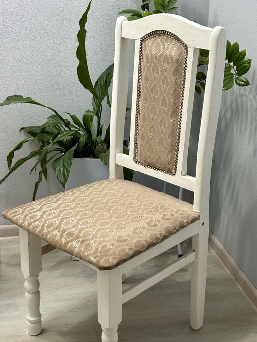 Продам стулья в отличном состоянии