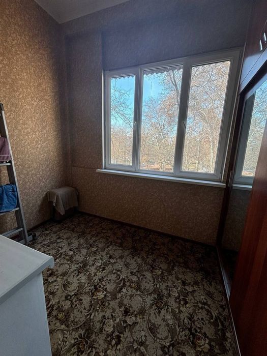 х Высокопотолочка 2/3/4 Чиланзар 2 квартал,Орт.Алея Гагарина,Обш:60м2